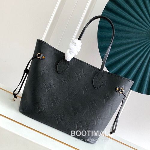 Louis Vuitton Neverfull MM M45686 Embossed Leather Tote Bag 루이비통 네버풀 MM 엠보스드 가죽 토트백 32cm