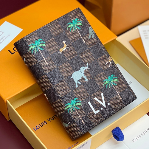 Louis Vuitton Passport Cover N40872 Damier Heritage Canvas Passport Holder 루이비통 패스포트 커버 다미에 헤리티지 캔버스 여권지갑 14cm