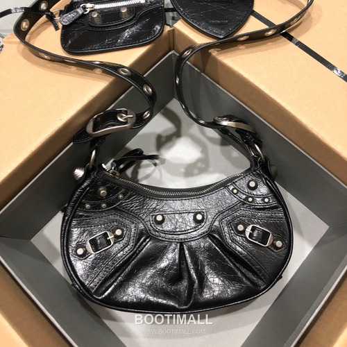 Balenciaga Le Cagole Small Hobo Bag Leather Shoulder & Crossbody Bag 발렌시아가 르 카골 스몰 호보백 레더 숄더 크로스백 26cm