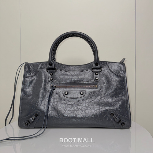 Balenciaga Le City Cracked Lambskin Large Motorcycle Bag B0098 발렌시아가 르 시티 크랙 램스킨 라지 모터사이클 숄더백 38cm