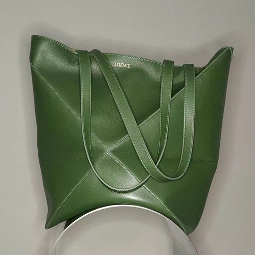 Loewe Puzzle Fold Glossy Calfskin Leather Large Tote Bag 1761 로에베 퍼즐 폴드 글로시 카프스킨 레더 라지 토트백 42cm