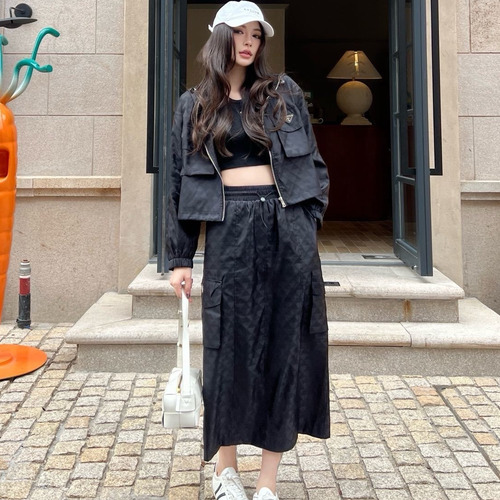 Prada SS26 Re-Nylon Hooded Jacket & Skirt Set 프라다 리나일론 후드 재킷 앤 스커트 세트