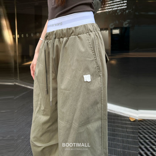 Alexander Wang SS26 Logo Tape Cargo Drawstring Pants 알렉산더왕 로고 테이프 카고 드로우스트링 팬츠