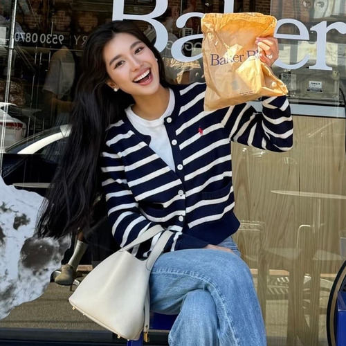 Thom Browne SS26 Four-Bar Stripe Wool Knit Sweater 톰브라운 사선 스트라이프 울 니트 스웨터