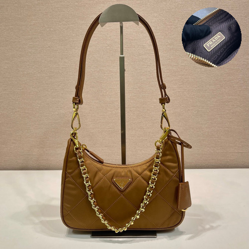 Prada Velvet Hobo Shoulder Bag with Adjustable Strap Detail 프라다 벨벳 조절형 스트랩 호보 숄더백 1BC204 23cm