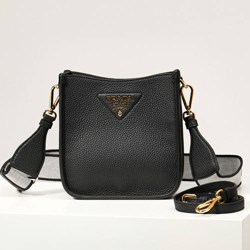 Prada Leather Mini Tote Bag with Triangle Logo and Dual Strap Detail 프라다 레더 트라이앵글 로고 듀얼 스트랩 미니 토트백 1BH191-1 19cm