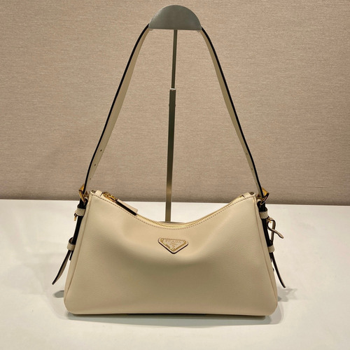 Prada Aimee Calfskin Hobo Shoulder Bag with Triangle Logo Detail 프라다 에이미 카프스킨 호보 숄더백 트라이앵글 로고 디테일 1BC229 31cm