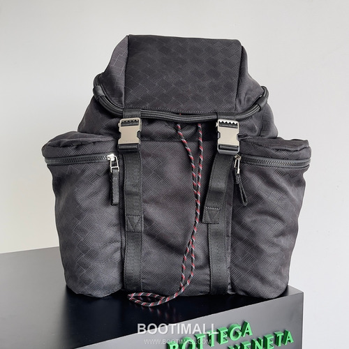 Bottega Veneta Alto Jacquard Nylon Backpack with Large Capacity Outdoor Design 보테가베네타 알토 자카드 나일론 백팩 758105 42cm