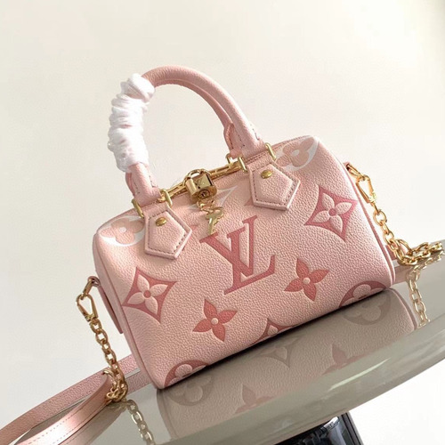 Louis Vuitton Speedy Bandoulière 20 Calfskin Leather Duffle Bag with Chain Strap Lock Detail 루이비통 스피디 반둘리에 20 카프스킨 레더 더플백 M46575 20.5cm