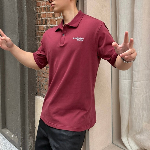 Acne Studios 2026SS Logo Embroidered Cotton Piqué Polo Shirt with Shell Button 아크네스튜디오 2026SS 로고 자수 코튼 피케 폴로 셔츠 쉘 버튼