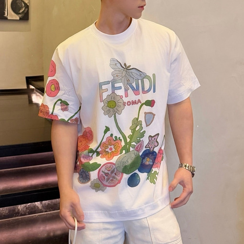 Fendi 2026SS Future Colorblock Print Cotton T-Shirt with Logo Detail 펜디 2026SS 퓨처 컬러블록 프린트 코튼 반팔 티셔츠 로고 디테일