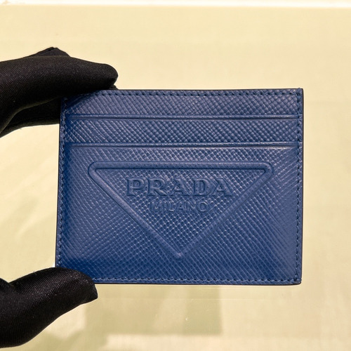 Prada Saffiano Leather Card Holder Wallet with Triangle Logo Detail 프라다 사피아노 레더 트라이앵글 로고 카드홀더 지갑 P398766015 10cm