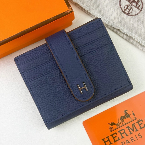 Hermes Togo Calfskin Leather Compact Wallet with Palladium Lock Detail 에르메스 토고 카프스킨 레더 팔라듐 락 디테일 반지갑 499 10.5cm