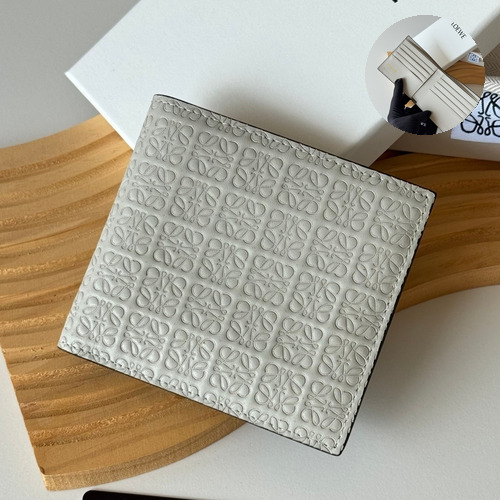 Loewe Puzzle Embossed Calfskin Bi-Fold Wallet with Geometric Detail 로에베 퍼즐 엠보스드 카프스킨 지오메트릭 디테일 반지갑 L1137 11cm