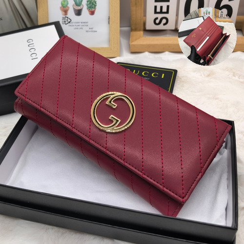 Gucci Calfskin Leather Bi-Fold Wallet with New Logo Detail 구찌 카프스킨 레더 바이폴드 반지갑 뉴로고 디테일 8655 11cm
