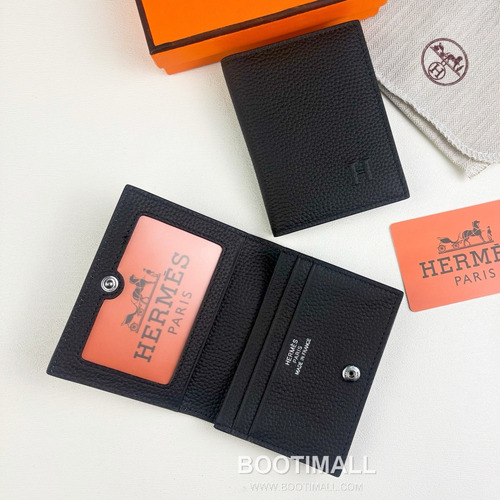 Hermès Togo Calfskin Card Holder with H Embossed Snap Closure Detail 에르메스 토고 카프스킨 H 엠보스 스냅 클로저 카드홀더 496 11cm