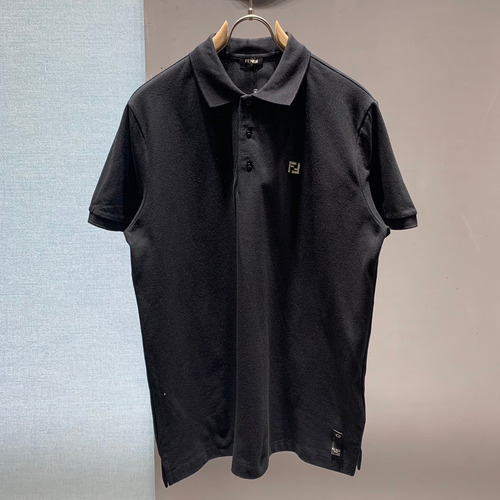 Fendi SS26 Metal FF Logo Piqué Cotton Polo Shirt 펜디 SS26 메탈 FF 로고 피케 코튼 폴로 셔츠