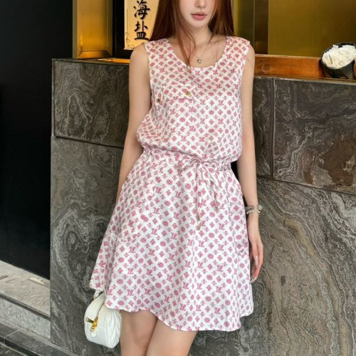 Louis Vuitton 2026 S/S Polyester Sleeveless Dress Logo Detail 루이비통 폴리에스터 슬리브리스 드레스 로고 디테일