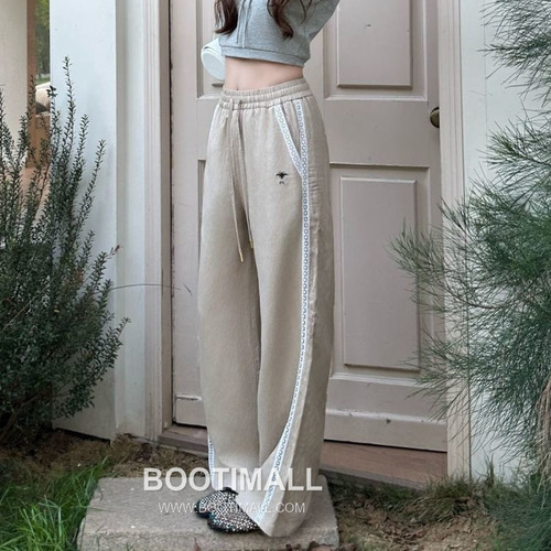 Dior 2026 S/S Linen Blend Pants Straight Fit Lace Detail 디올 린넨 블렌드 팬츠 스트레이트 핏 레이스 디테일