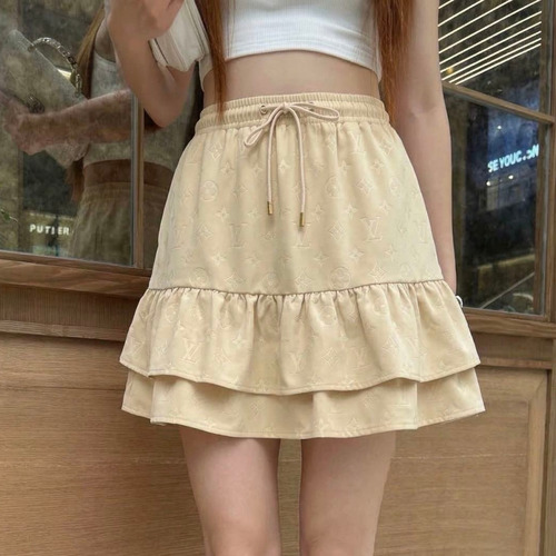 Prada 2026 S/S Polyester Skirt Structured Cut Logo Detail 프라다 폴리에스터 스커트 구조적 컷 로고 디테일