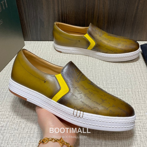 Berluti Playtime Palermo Calfskin Leather Slip-On Sneakers with Scritto TPU Sole Detail 벨루티 플레이타임 팔레르모 카프스킨 레더 슬립온 스니커즈 3.5cm
