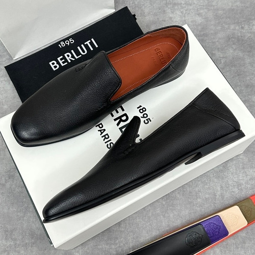 Berluti Escale Goatskin Leather Convertible Mule Loafer Shoes with Scritto Rubber Heel Detail 벨루티 에스칼레 고트스킨 레더 컨버터블 뮬 로퍼 슈즈 2.5cm