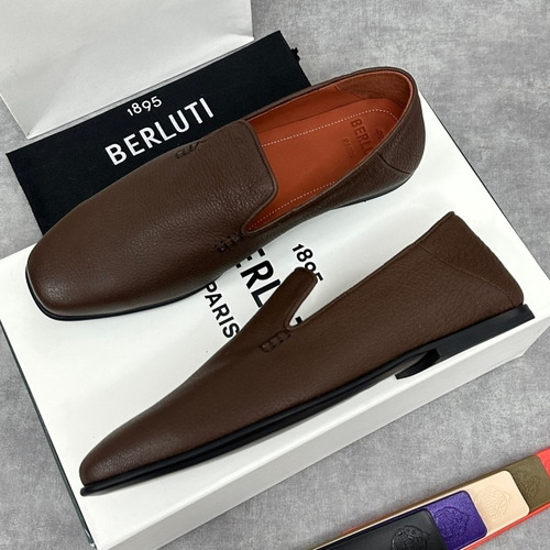 Berluti Escale Goatskin Leather Convertible Mule Loafer Shoes with Scritto Rubber Heel Detail 벨루티 에스칼레 고트스킨 레더 컨버터블 뮬 로퍼 슈즈 2.5cm