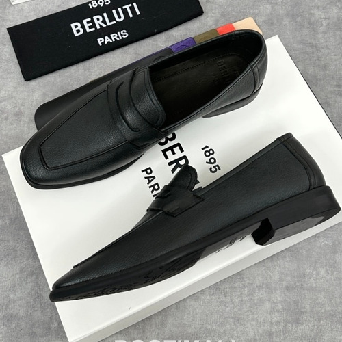 Berluti Lorenzo Goatskin Leather Loafer Shoes with Scritto Rubber Sole Detail 벨루티 로렌조 고트스킨 레더 로퍼 슈즈 2.5cm