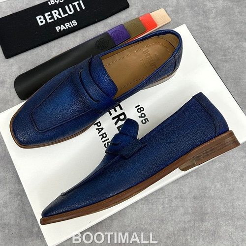 Berluti Lorenzo Goatskin Leather Loafer Shoes with Scritto Rubber Sole Detail 벨루티 로렌조 고트스킨 레더 로퍼 슈즈 2.5cm