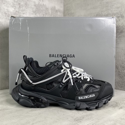 Balenciaga Track Mesh Nylon Chunky Sneakers with Outdoor Concept TPU Layered Detail 발렌시아가 트랙 메쉬 나일론 청키 스니커즈 아웃도어 컨셉 TPU 레이어드 디테일 3cm