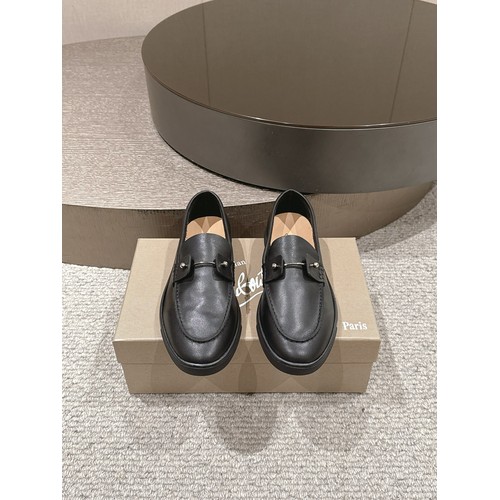 Christian Louboutin Chambeliboat Calfskin Leather Loafer with Metal Buckle Strap Rubber Sole Detail 크리스찬루부탱 샴벨리보트 카프스킨 레더 로퍼 메탈 버클 스트랩 러버솔 디테일 3cm