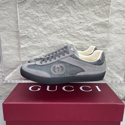 Gucci German Trainer Velvet Low Sneakers with Embossed Logo TPU Sole Detail 구찌 저먼 트레이너 벨벳 로우 스니커즈 엠보싱 로고 TPU 솔 디테일 3cm