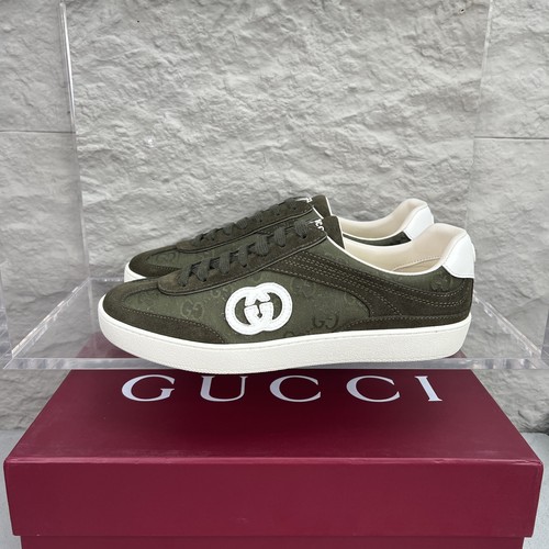 Gucci German Trainer Velvet Low Sneakers with Embossed Logo TPU Sole Detail 구찌 저먼 트레이너 벨벳 로우 스니커즈 엠보싱 로고 TPU 솔 디테일 3cm
