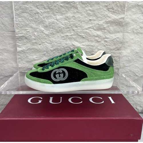 Gucci German Trainer Velvet Low Sneakers with Embossed Logo TPU Sole Detail 구찌 저먼 트레이너 벨벳 로우 스니커즈 엠보싱 로고 TPU 솔 디테일 3cm