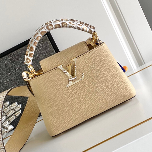 Louis Vuitton Dauphine Mini Monogram Canvas Leather Shoulder Bag with LV Lock Detail 루이비통 도핀 미니 모노그램 캔버스 레더 숄더백 LV락 M96498 21cm