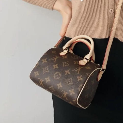 Louis Vuitton Nano Speedy Monogram Canvas Top Handle Crossbody Bag with Strap Detail 루이비통 나노 스피디 모노그램 캔버스 탑핸들 크로스백 스트랩 M61252 16cm