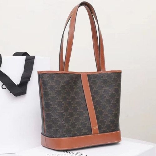 Celine Bucket Shopper Monogram Canvas Cowhide Tote Bag with Medium Capacity Detail 셀린느 버킷 쇼퍼 모노그램 캔버스 카우하이드 토트백 중형 115082 26.5cm
