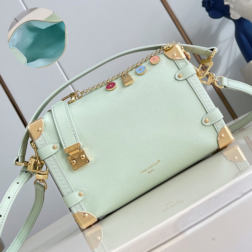 Louis Vuitton Side Trunk MM Cowhide Leather Shoulder Bag with Chain Detail 루이비통 사이드 트렁크 MM 카우하이드 숄더백 체인디테일 M25160 23.5cm