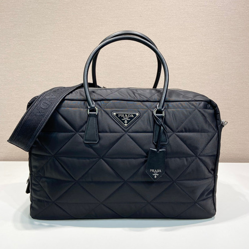 Prada Re-Nylon Travel Duffle Bag with Leather Handle Triangle Logo Detail 프라다 리나일론 레더 핸들 트라이앵글 로고 더플백 2VA009 45cm