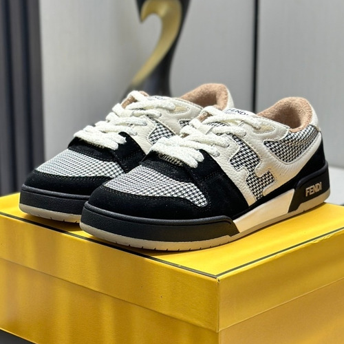 Fendi Match Suede Calfskin Leather Low Sneakers with FF Stitch Logo Embossed Sole Detail 펜디 매치 스웨이드 카프스킨 레더 로우 스니커즈 FF 스티치 로고 엠보싱 솔 디테일 3cm