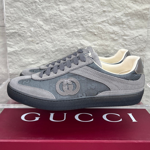 Gucci German Trainer Velvet Low Sneakers with Embossed Logo TPU Sole Detail 구찌 저먼 트레이너 벨벳 로우 스니커즈 엠보싱 로고 TPU 솔 디테일 3cm