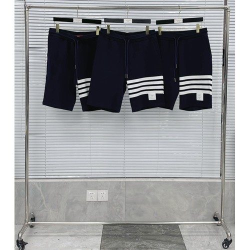 Thom Browne SS26 Cotton Waffle Knit Shorts with 4-Bar Armband Detail 톰브라운 SS26 코튼 와플 니트 쇼츠 4바 암밴드 디테일