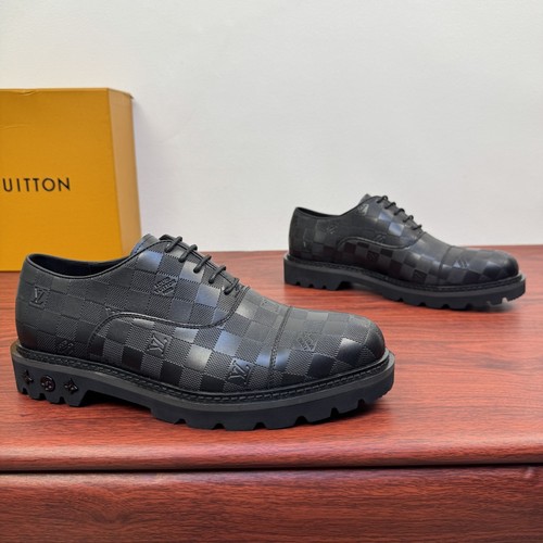 Louis Vuitton Damier Embossed Calfskin Derby Shoes with Platform Rubber Sole Detail 루이비통 다미에 엠보싱 카프스킨 더비 슈즈 플랫폼 러버솔 디테일 4.5cm