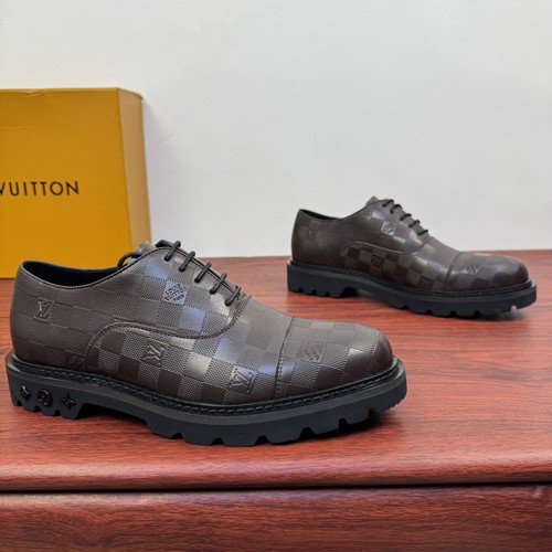 Louis Vuitton Damier Embossed Calfskin Derby Shoes with Platform Rubber Sole Detail 루이비통 다미에 엠보싱 카프스킨 더비 슈즈 플랫폼 러버솔 디테일 4.5cm