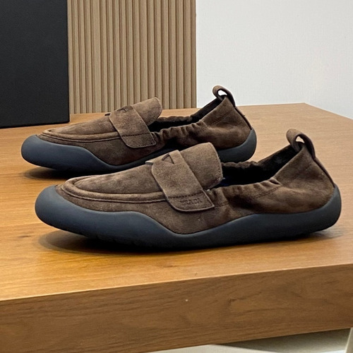 Prada Full Grain Calfskin Slip-On Low Sneakers with EVA TPU Sole Detail 프라다 풀그레인 카프스킨 슬립온 로우 스니커즈 EVA TPU 솔 디테일 4.0cm