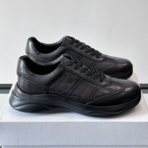 Berluti Calfskin Low Sneakers with Embossed Logo Detail 벨루티 카프스킨 로우 스니커즈 엠보싱 로고 디테일 4.5cm
