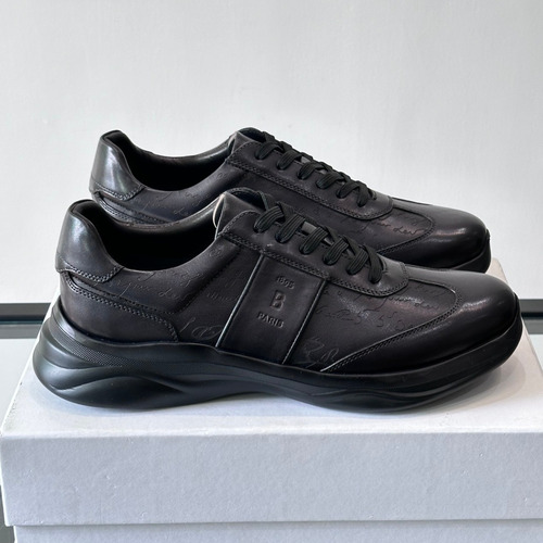 Berluti Calfskin Low Sneakers with Embossed Logo Detail 벨루티 카프스킨 로우 스니커즈 엠보싱 로고 디테일 4.5cm