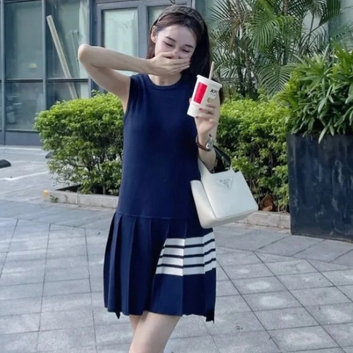 Thom Browne 2026 S/S Cotton Sleeveless Knit Logo Dress 톰브라운 2026SS 코튼 슬리브리스 니트 로고 원피스