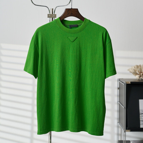 Prada 2026 S/S Cotton Triangle Logo Embroidered T-Shirt 프라다 2026SS 코튼 트라이앵글 로고 자수 티셔츠