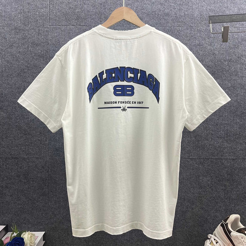 Balenciaga 2026 S/S Cotton Distressed Washed Silicone Logo T-Shirt 발렌시아가 2026SS 코튼 디스트로이드 워싱 실리콘 로고 티셔츠